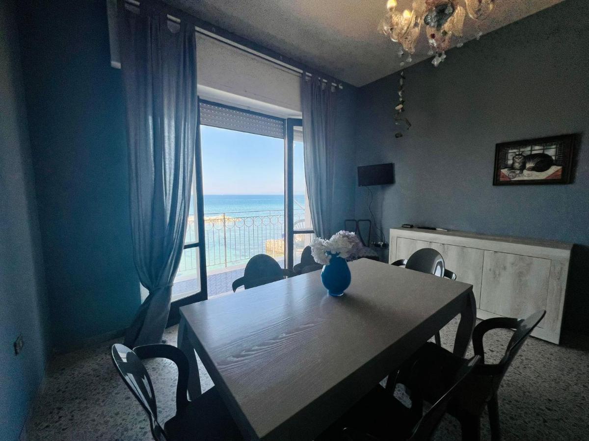 Casa Vacanze Porto Delle Gatte سانتا ماريا دي كاستيلاباتي المظهر الخارجي الصورة