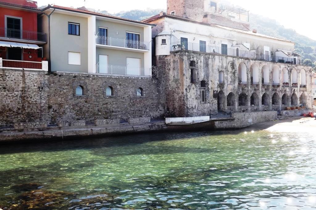 Casa Vacanze Porto Delle Gatte سانتا ماريا دي كاستيلاباتي المظهر الخارجي الصورة